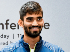 Dupla Srikanth e Jolly-Gayatri avançam para a final Dupla Srikanth e Jolly-Gayatri avançam para a final