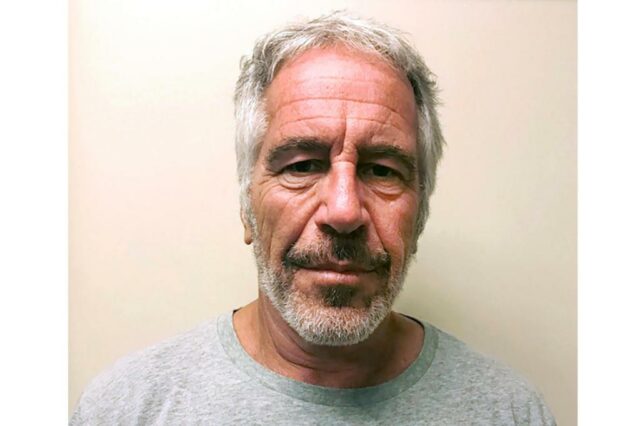 E-mails de Epstein divulgados pelos democratas dizem que Trump ‘sabia sobre as meninas’ e passou um tempo com uma vítima
