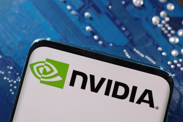 EUA bloquearão a venda de chips de IA em escala EUA bloquearão a venda de chips de IA em escala reduzida da Nvidia para a China, relata The Information