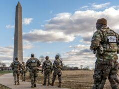 EUA suspendem vistos para todos os portadores de passaporte afegão e suspendem pedidos de asilo EUA suspendem vistos para todos os portadores de passaporte afegão e suspendem pedidos de asilo