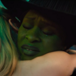 EXCLUSIVO: Cynthia Erivo diz que a parte que vai fazer você chorar em ‘Wicked: For Good’ não estava no roteiro