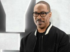 Eddie Murphy recusou-se a participar do ‘SNL’ por décadas porque ‘Dirty Motherf-ers’ brincou sobre o fracasso de seu filme: ‘F-Y’all!’ Eddie Murphy recusou-se a participar do 'SNL' por décadas porque 'Dirty Motherf-ers' brincou sobre o fracasso de seu filme: 'F-Y'all!'