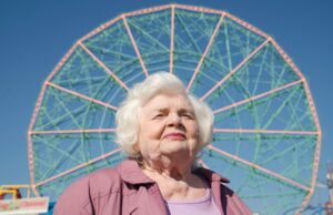 ‘Eleanor, a Grande’, de Scarlett Johansson, fechará as mulheres e o Festival Mundial de Cinema de Londres 'Eleanor, a Grande', de Scarlett Johansson, fechará as mulheres e o Festival Mundial de Cinema de Londres