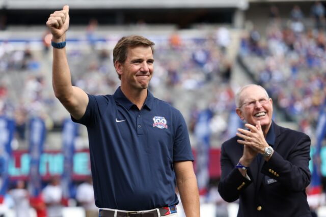 Eli Manning reage ao 'relatório' ligando-o a Ole Miss após James Brizuela