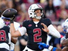Elijah Brown nomeado o novo quarterback titular de Stanford antes do jogo na Carolina do Norte Elijah Brown nomeado o novo quarterback titular de Stanford antes do jogo na Carolina do Norte