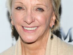 Elizabeth Franz, atriz ganhadora do Tony de ‘A Morte de um Vendedor’, morre aos 84 anos Elizabeth Franz, atriz ganhadora do Tony de 'A Morte de um Vendedor', morre aos 84 anos