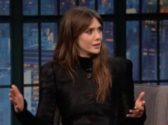 Elizabeth Olsen explica por que ela está totalmente de acordo com a tendência ‘absurda’ 6-7 | Vídeo Jogar