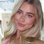 Sophia Begg é uma das jovens influenciadoras mais reconhecidas da Austrália e cofundadora da marca de moda All For Mimi.