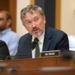 Epstein arquiva projeto de lei preparado para ganhar dezenas de votos do Partido Republicano - co-patrocinadores