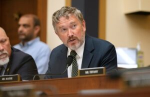 Epstein arquiva projeto de lei preparado para ganhar dezenas de votos do Partido Republicano – co-patrocinadores Epstein arquiva projeto de lei preparado para ganhar dezenas de votos do Partido Republicano - co-patrocinadores