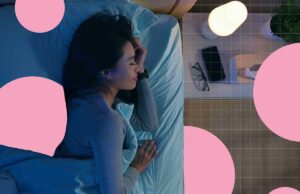 Especialistas em saúde afirmam que esses três hábitos noturnos podem ajudar a reduzir a inflamação Imagens Getty. Comer Bem Design.