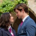 Estrelas de 'Maxton Hall' Harriet Herbig-Matten e Damian Hardung tiveram que implorar para mudar o final da 2ª temporada