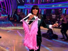 Estritamente os fãs ficaram histéricos enquanto o show desmoronava no ‘caos’ durante o primeiro desafio de Instant Dance: ‘Isso é uma carnificina e eu adoro isso!’ Estritamente os fãs ficaram histéricos enquanto o show desmoronava no 'caos' durante o primeiro desafio de Instant Dance: 'Isso é uma carnificina e eu adoro isso!'