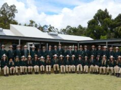 Estudantes universitários da Ag são reconhecidos por suas conquistas em cerimônia especial Estudantes universitários da Ag são reconhecidos por suas conquistas em cerimônia especial