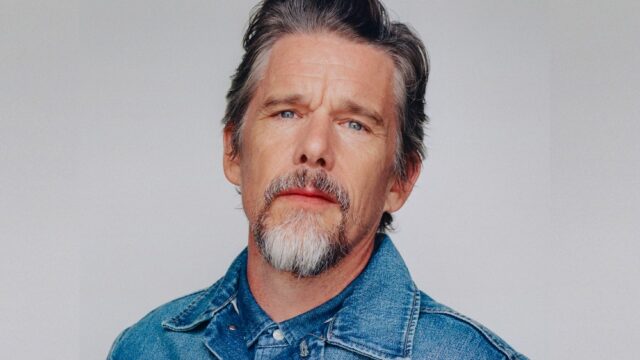 Ethan Hawke sobre o retrato do lendário letrista Lorenz Hart em 'Blue Moon': 'Este é um papel que está fora da minha zona de conforto, mas eu conheço esse cara'
