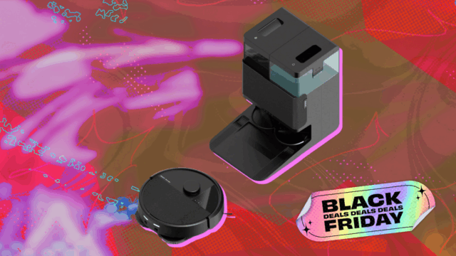 Robô aspirador Roomba 105 Combo ao lado do esfregão e do smartphone