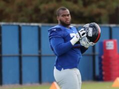 Evan Neal chega ao IR no provável fim da decepcionante gestão dos Giants O ataque ofensivo do New York Giants, Evan Neal # 73, durante o treino no centro de treinamento do New York Giants em East Rutherford, Nova Jersey