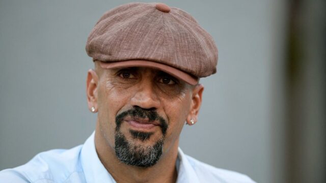 Ex-jogador argentino, chefe do Estudiantes, Veron, e equipe proibiram o incidente da guarda de honra
