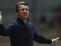 Ex-jogador da Premier League Joey Barton condenado por postagens ofensivas nas redes sociais Ex-jogador da Premier League Joey Barton condenado por postagens ofensivas nas redes sociais
