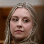 Ex-professora da Virgínia recebe US$ 10 milhões após ser baleada na escola por um aluno de 6 anos