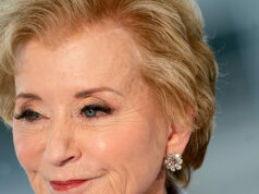 Exclusivo – Secretária de Educação Linda McMahon: Pais e alunos devem priorizar o ‘retorno do investimento’ para o sucesso na carreira Exclusivo - Secretária de Educação Linda McMahon: Pais e alunos devem priorizar o 'retorno do investimento' para o sucesso na carreira