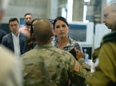 Exclusivo: Tulsi Gabbard visita o Centro de Coordenação Civil-Militar liderado pelos EUA em Israel em meio ao esforço de paz de Trump Exclusivo: Tulsi Gabbard visita o Centro de Coordenação Civil-Militar liderado pelos EUA em Israel em meio ao esforço de paz de Trump