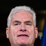 Exclusivo - Whip Tom Emmer: Trump 'Tentando encontrar maneiras' para que o SNAP seja alocado