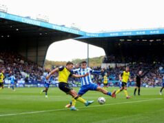 Exclusivo: dupla do Man Utd procurada pelo Sheffield Wednesday por empréstimo após o sucesso de Harry Amass ícone de correio