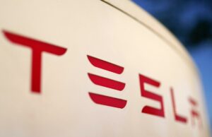 Executivo da Tesla Cybertruck deixando a montadora liderada por Musk Executivo da Tesla Cybertruck deixando a montadora liderada por Musk