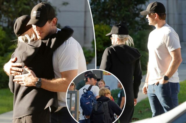 Exes Chris Pratt e Anna Faris se abraçam no Dia Exes Chris Pratt e Anna Faris se abraçam no Dia de Ação de Graças