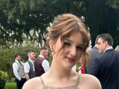 Família de coração partido presta homenagem à estudante ‘corajosa e bonita’, de 17 anos, esfaqueada até a morte enquanto ‘lutava contra um intruso que invadiu sua casa’ Lainie Williams (foto) foi declarada morta no local do incidente em Wheatley Place, na área de Cefn Fforest em Blackwood, Gwent