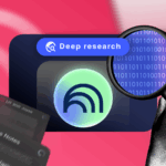 Uma mesa com laptop e outros itens de escritório, com o logotipo NotebookLM no centro.