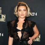 Exibição de We Live In Time da A24 em Nova York