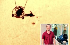 Fotógrafo captura silhueta de paraquedista contra o sol em imagem impressionante Fotógrafo captura silhueta de paraquedista contra o sol em imagem impressionante