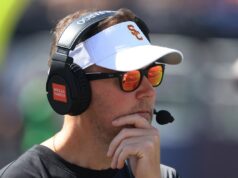 Fumaça começa a aparecer entre a Flórida e Lincoln Riley da USC College football ead coach Lincoln Riley of the USC Trojans has been linked to the Florida Gators.