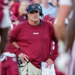Gamecocks, SEC pior no ataque, demite OC Shula