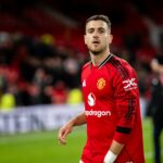 Shea Lacey em Carrington