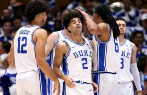 Gêmeos Boozer começam fortes na estreia pelo sexto lugar da Duke Gêmeos Boozer começam fortes na estreia pelo sexto lugar da Duke