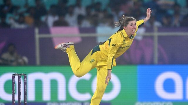 Georgia Wareham vai para o Gujarat Giants por Rs. 1 Georgia Wareham vai para o Gujarat Giants por Rs. 1 crore no leilão WPL 2026