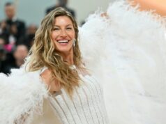 Gisele Bundchen usa este óleo hidratante para cabelo para cabelos sedosos de supermodelo – agora por apenas US $ 27! Kendall Jenner participa da 3ª Gala Anual do Academy Museum no Academy Museum of Motion Pictures em 3 de dezembro de 2023 em Los Angeles, Califórnia.