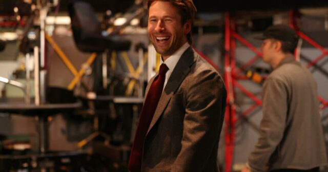 Glen Powell encanta em 'SNL' e Will Forte enquanto MacGruber Glen Powell encanta em 'SNL' e Will Forte enquanto MacGruber retorna para destruir os arquivos de Epstein