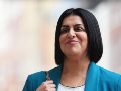 Governo trabalhista anuncia que está ficando duro com os migrantes para enfrentar as ‘forças obscuras que provocam a raiva’ Governo trabalhista anuncia que está ficando duro com os migrantes para enfrentar as 'forças obscuras que provocam a raiva'