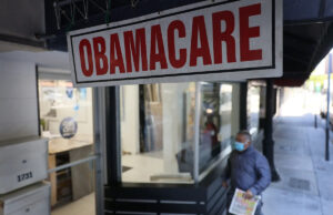 ‘Grande choque de adesivos’: os moradores da Flórida dão uma primeira olhada nos aumentos de preços do Obamacare Yahoo news home