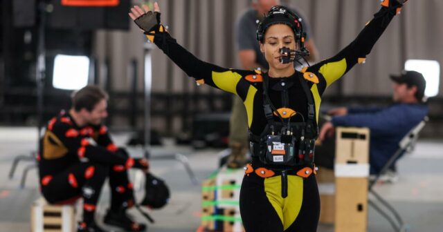 Grandes estrelas, grandes acrobacias. Não é um filme, é ‘Call of Duty: Black Ops 7’
