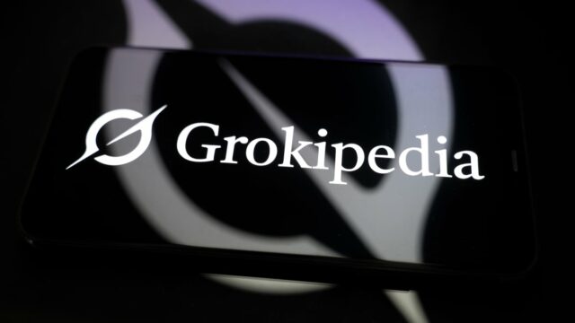 Grokipedia obtém informações do maior fórum neonazista da Internet, dizem os pesquisadores
