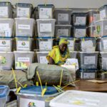 Guiné-Bissau rivais Embalo e Dias reivindicam vitória nas eleições presidenciais