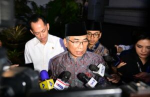 Gus Yahya demitido, gestão do PBNU agora nas mãos de Rais Aam Gus Yahya demitido, gestão do PBNU agora nas mãos de Rais Aam