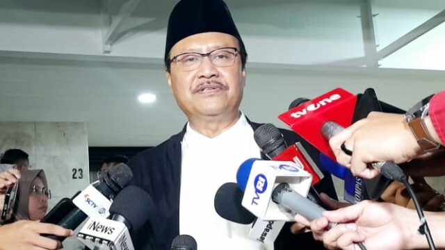 Gus Yahya é instado a renunciar ao cargo de presidente do PBNU, Gus Ipul: Nós o entregamos a Rais Aam
