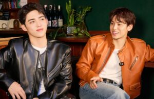 HOJE passa uma tarde com S.Coups e Mingyu em Los Angeles HOJE leva LA com S.Coups e Mingyu.