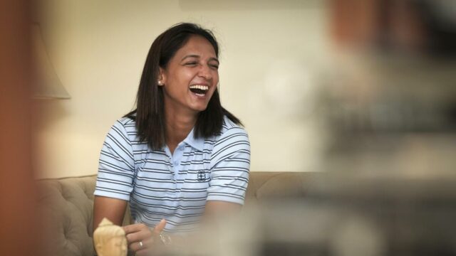 Harmanpreet Kaur espera aumento no valor dos contratos femininos após Harmanpreet Kaur espera aumento no valor dos contratos femininos após triunfo no WC